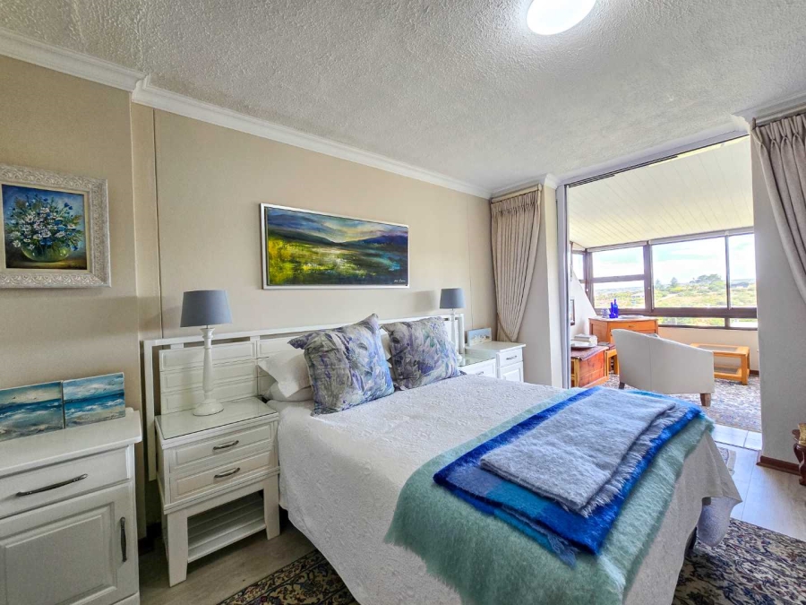 2 Bedroom Property for Sale in Stilbaai Wes Western Cape